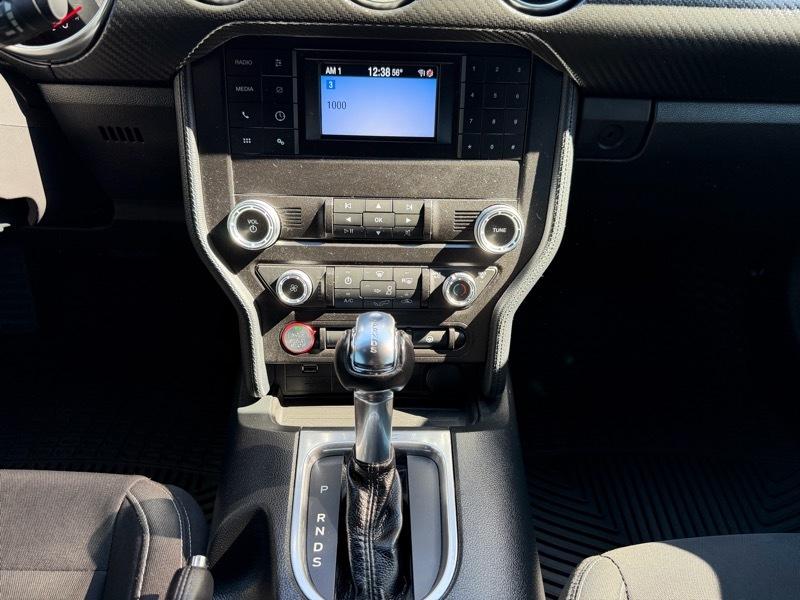 Ford Mustang EcoBoost Coupe 2019