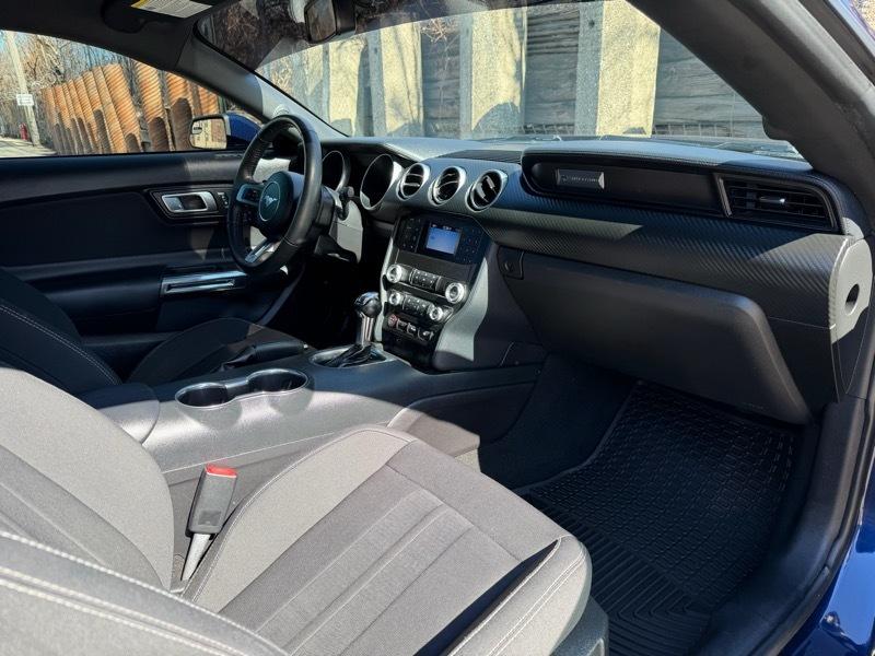 Ford Mustang EcoBoost Coupe 2019