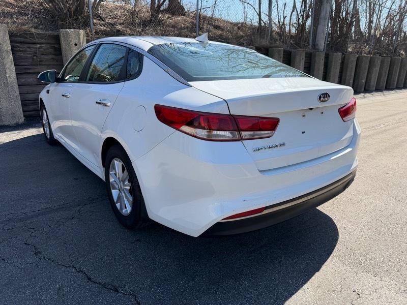 Kia Optima LX 2016