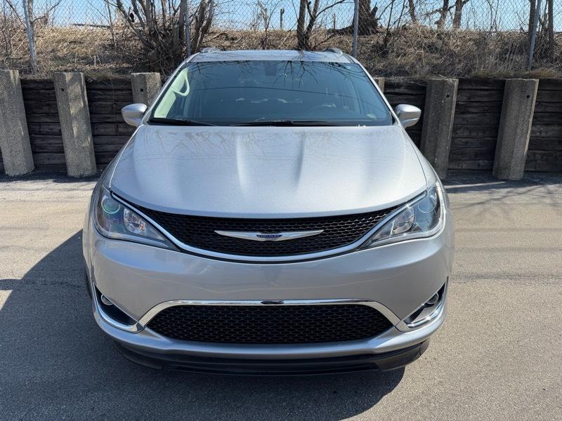 Chrysler Pacifica Touring-L 2020