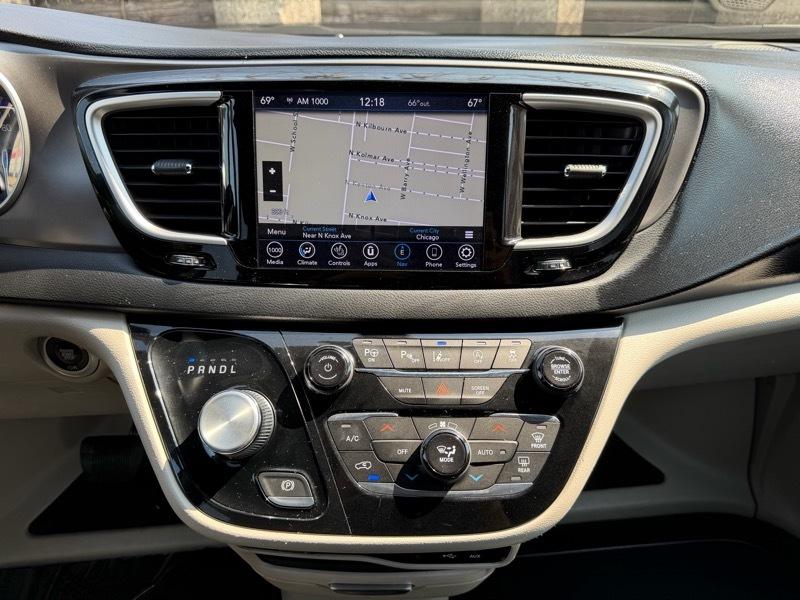 Chrysler Pacifica Touring-L 2020