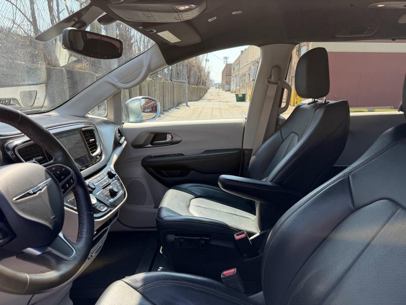 Chrysler Pacifica Touring-L 2020