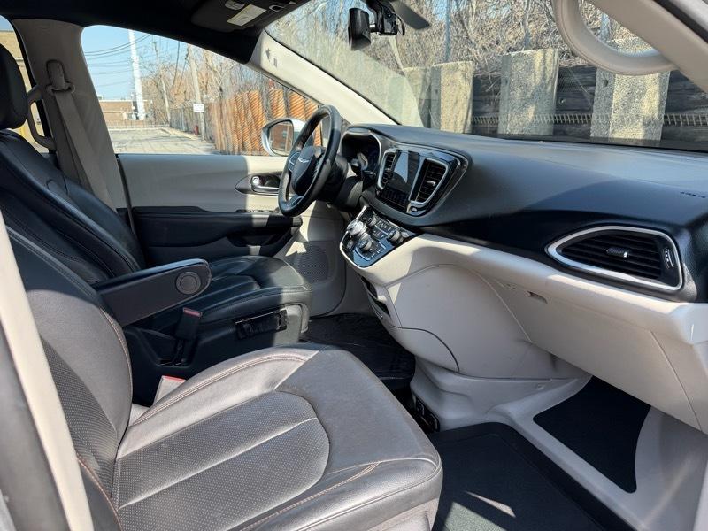 Chrysler Pacifica Touring-L 2020