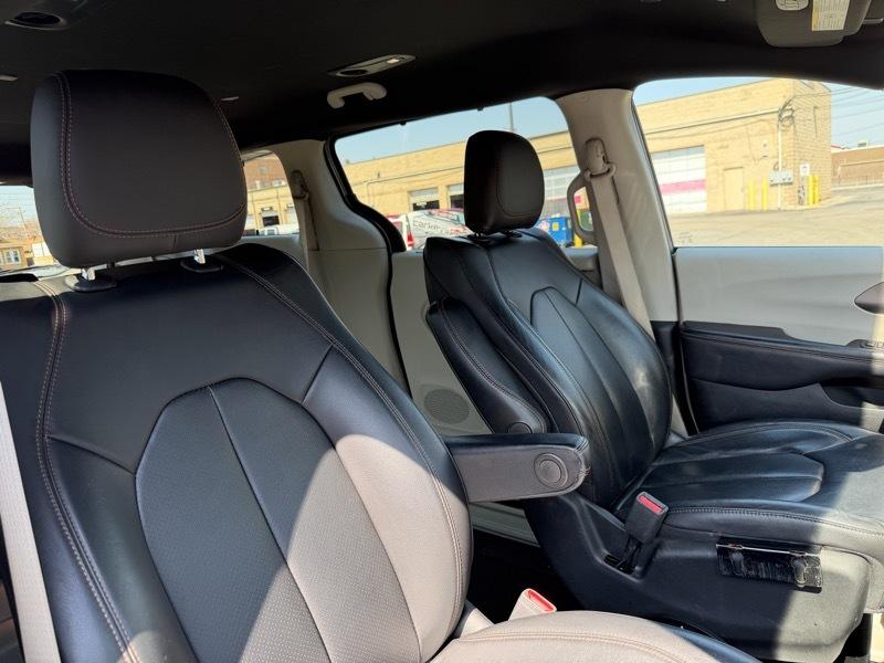 Chrysler Pacifica Touring-L 2020