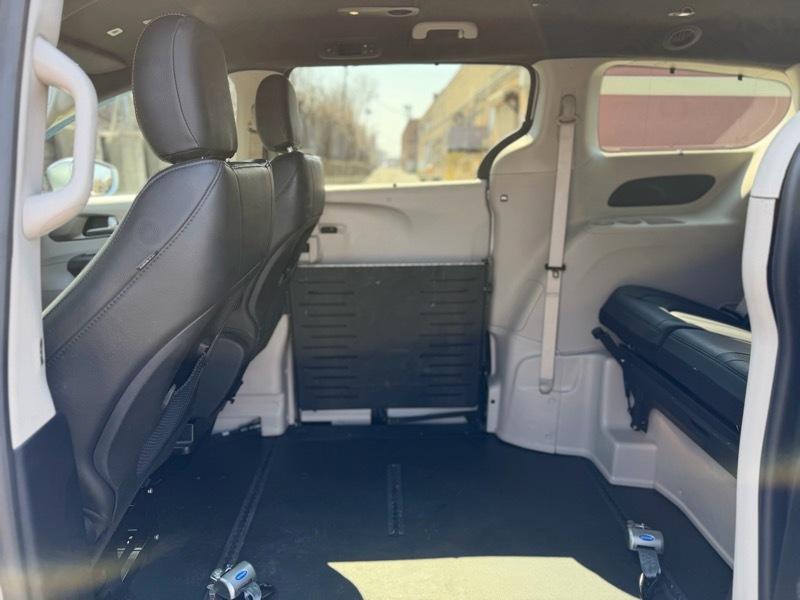 Chrysler Pacifica Touring-L 2020