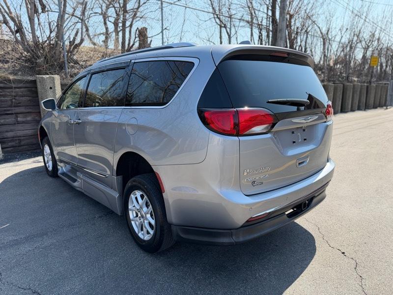 Chrysler Pacifica Touring-L 2020