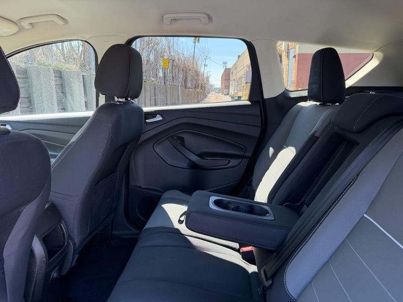 Ford Escape SE FWD 2015