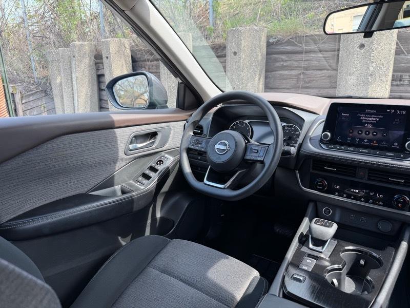 Nissan Rogue SV 2023