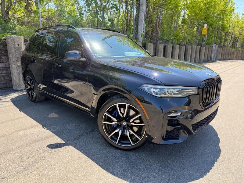 BMW X7 xDrive40i Sports Activity Vehicle 2020