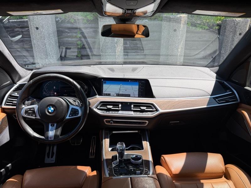 BMW X7 xDrive40i Sports Activity Vehicle 2020