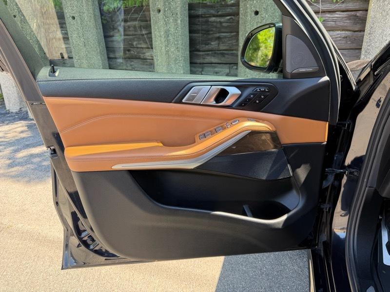 BMW X7 xDrive40i Sports Activity Vehicle 2020