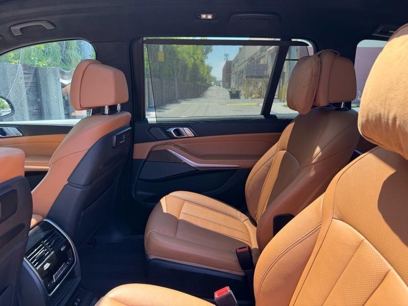 BMW X7 xDrive40i Sports Activity Vehicle 2020