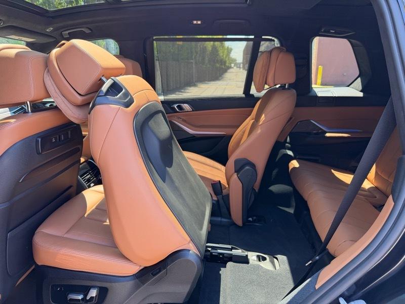 BMW X7 xDrive40i Sports Activity Vehicle 2020