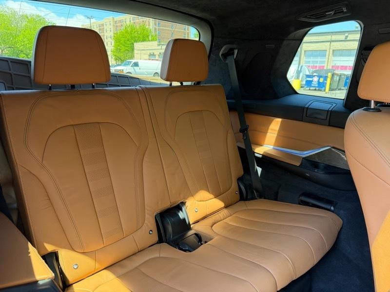BMW X7 xDrive40i Sports Activity Vehicle 2020