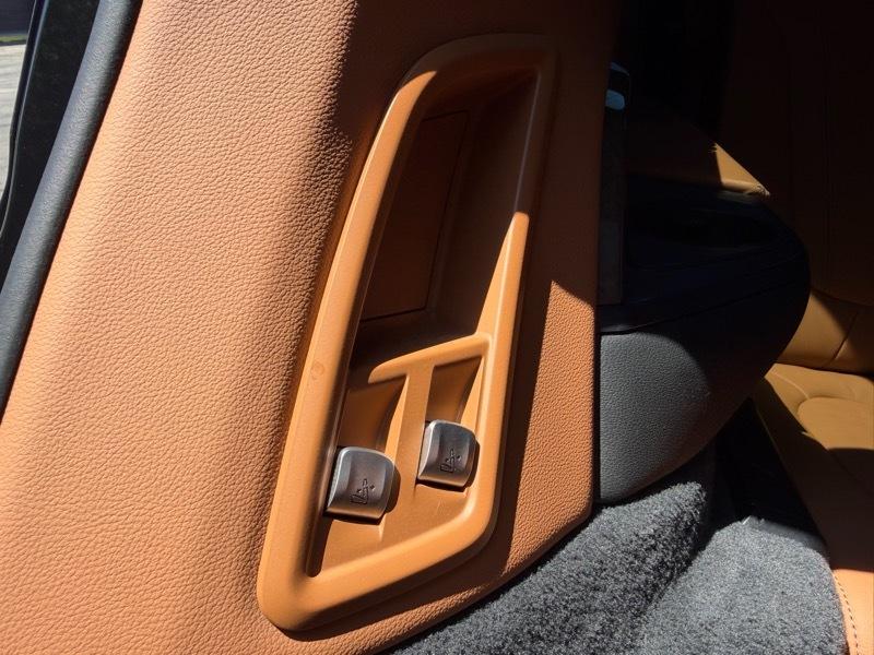 BMW X7 xDrive40i Sports Activity Vehicle 2020