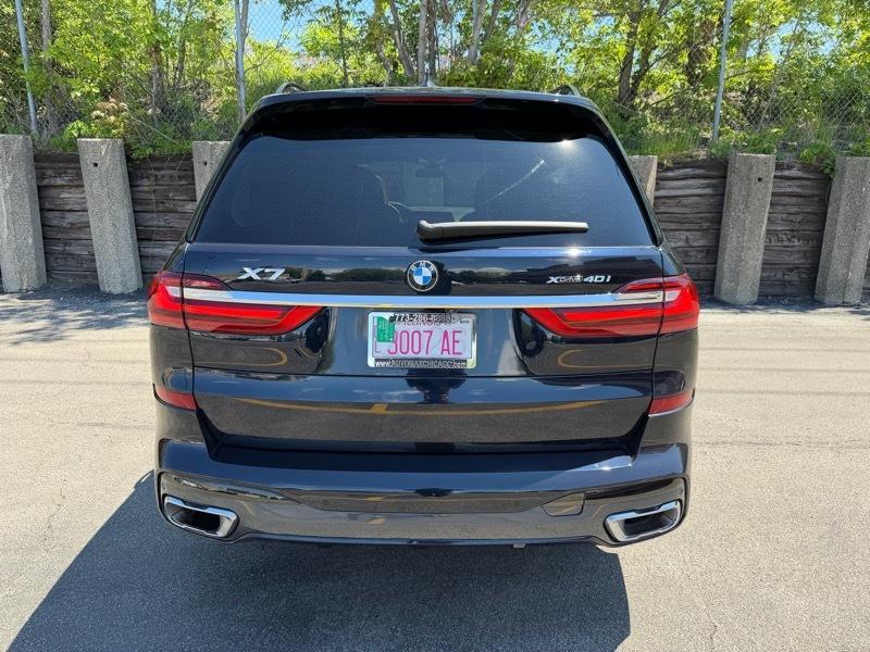 BMW X7 xDrive40i Sports Activity Vehicle 2020
