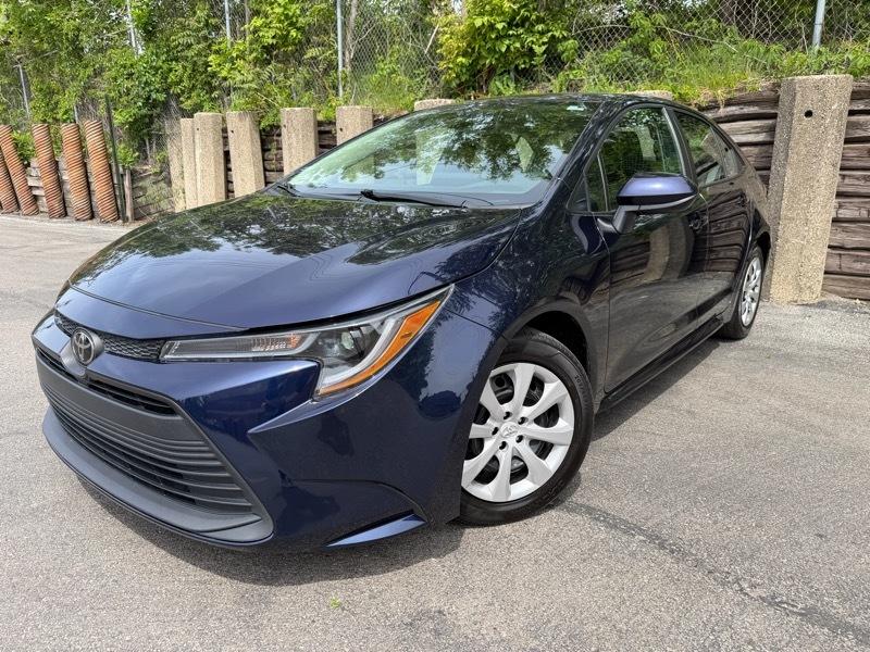 Toyota Corolla LE 2024