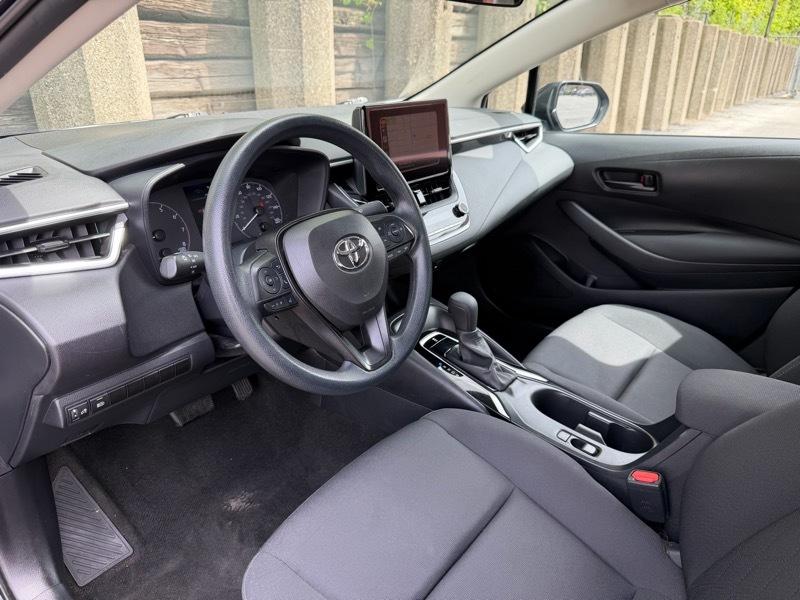 Toyota Corolla LE 2024