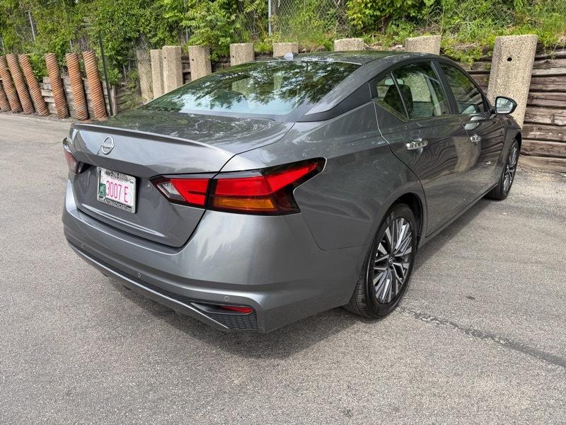 Nissan Altima 2.5 SV 2025