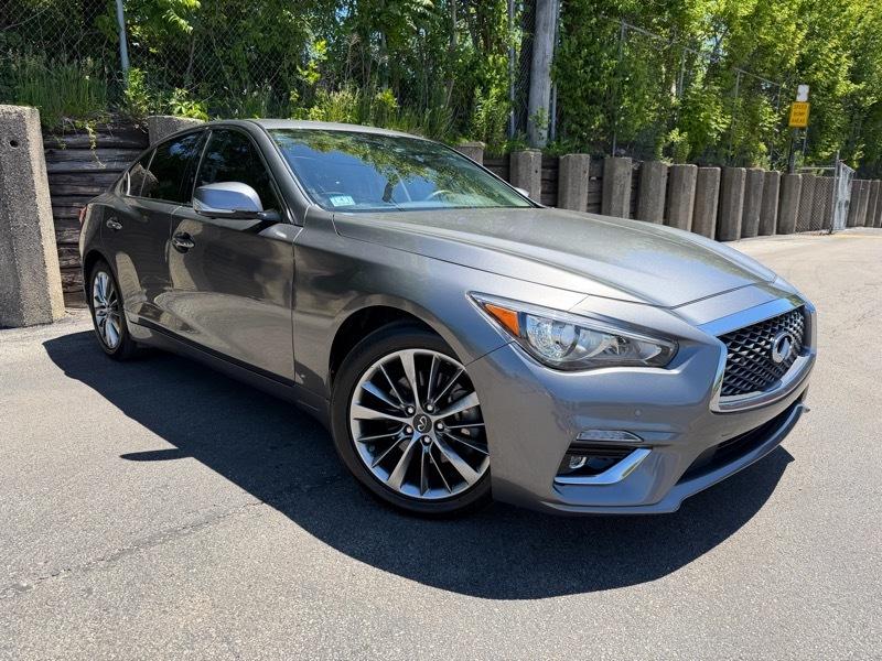 Infiniti Q50 3.0t LUXE AWD 2022