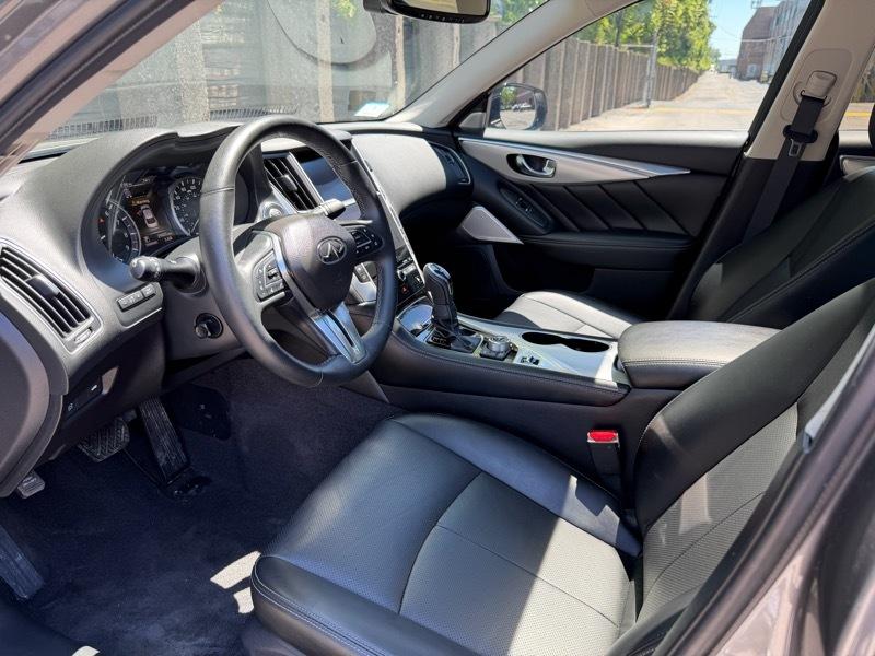 Infiniti Q50 3.0t LUXE AWD 2022