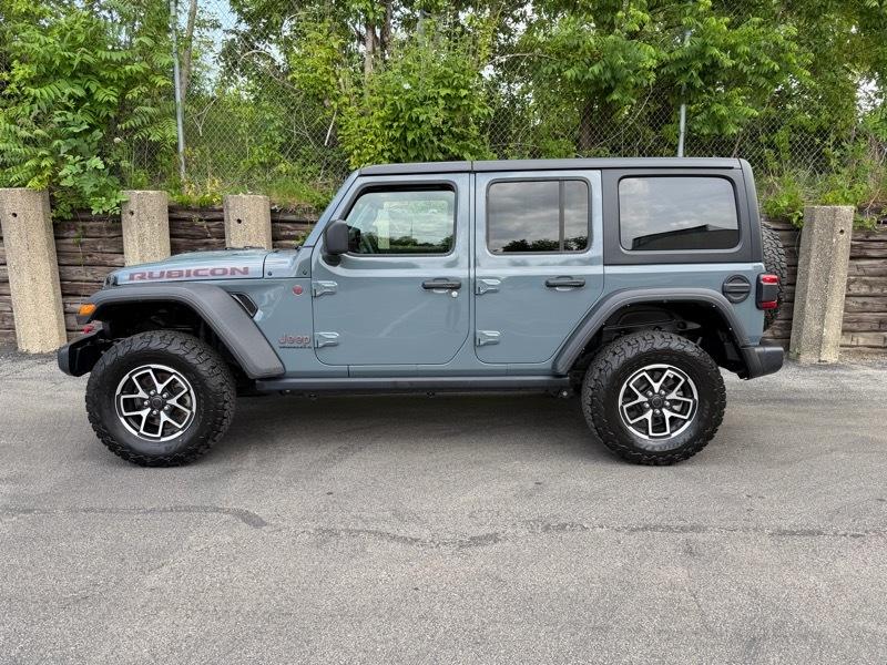 Jeep Wrangler  2025