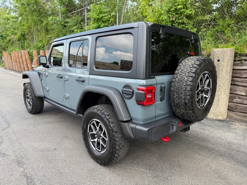 Jeep Wrangler  2025
