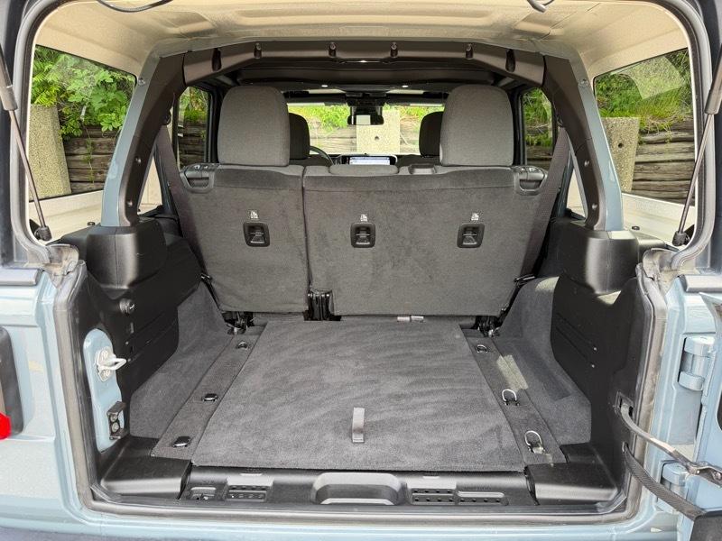 Jeep Wrangler  2025