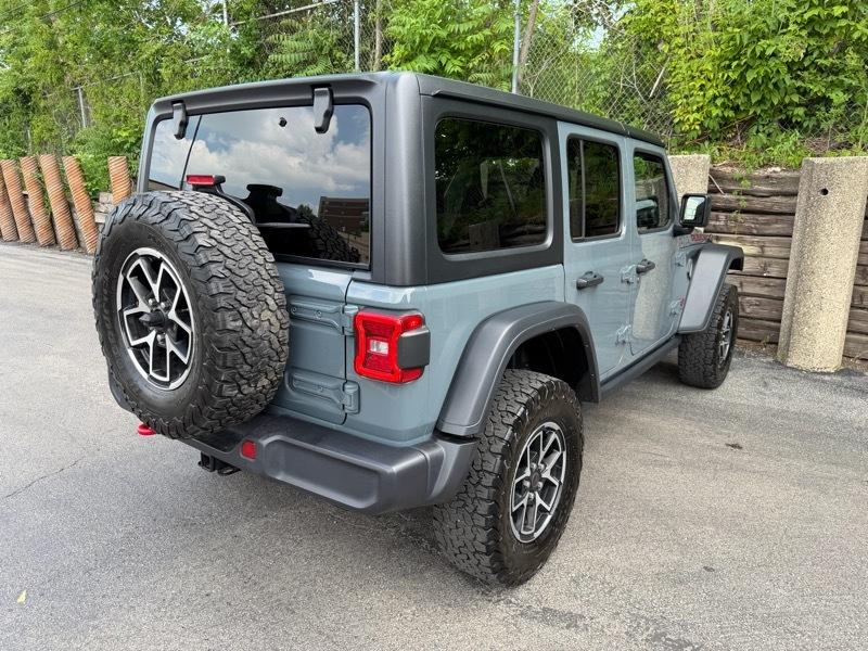 Jeep Wrangler  2025