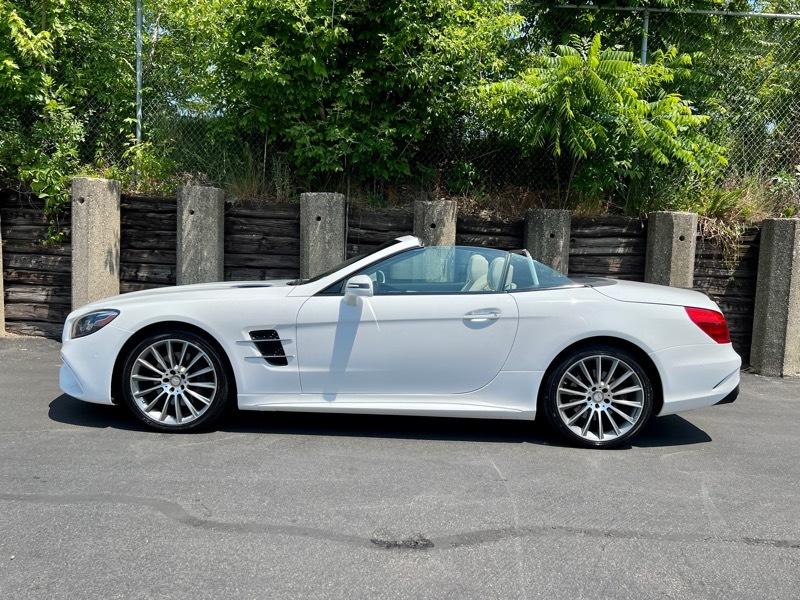 Mercedes-Benz SL-Class SL550 2017