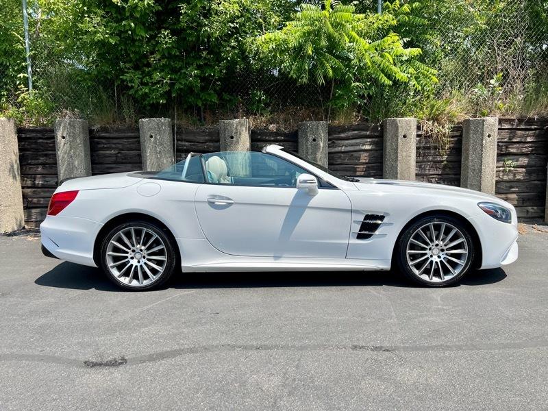 Mercedes-Benz SL-Class SL550 2017