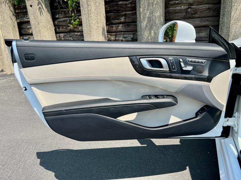 Mercedes-Benz SL-Class SL550 2017