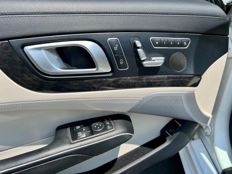Mercedes-Benz SL-Class SL550 2017