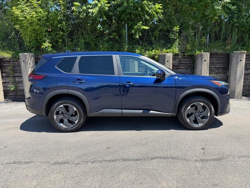 Nissan Rogue SV 2025