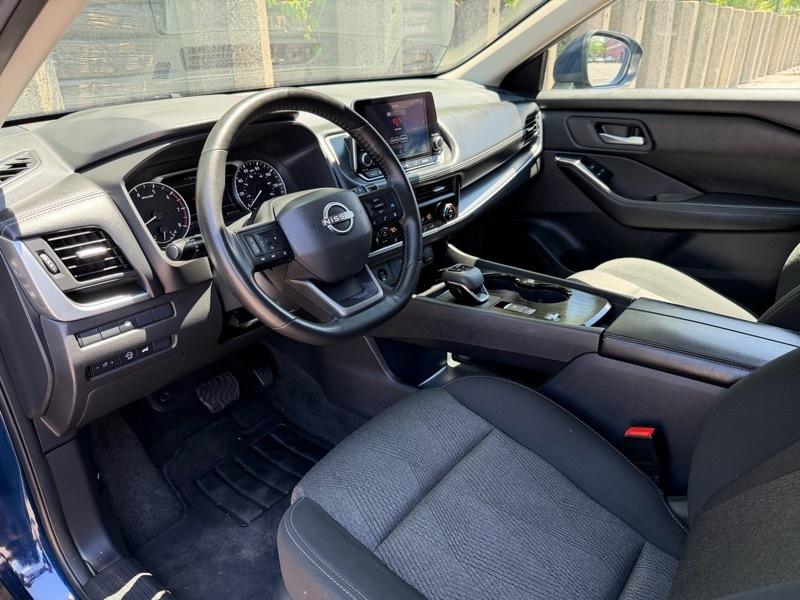 Nissan Rogue SV 2025