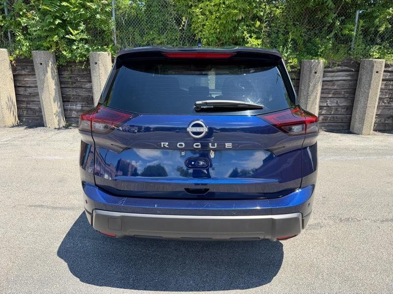 Nissan Rogue SV 2025