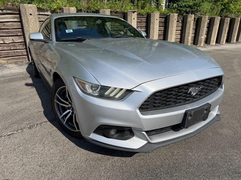 Ford Mustang EcoBoost Coupe 2015