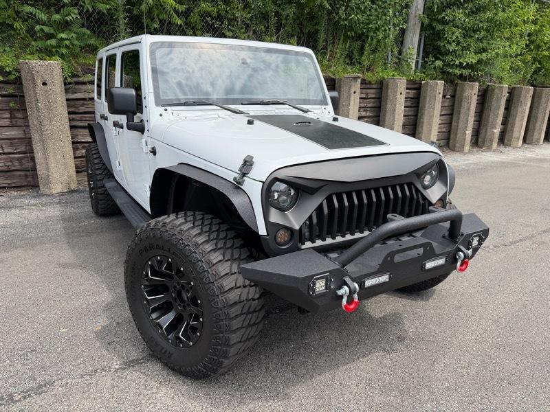 Jeep Wrangler Unlimited Sahara 4WD 2016