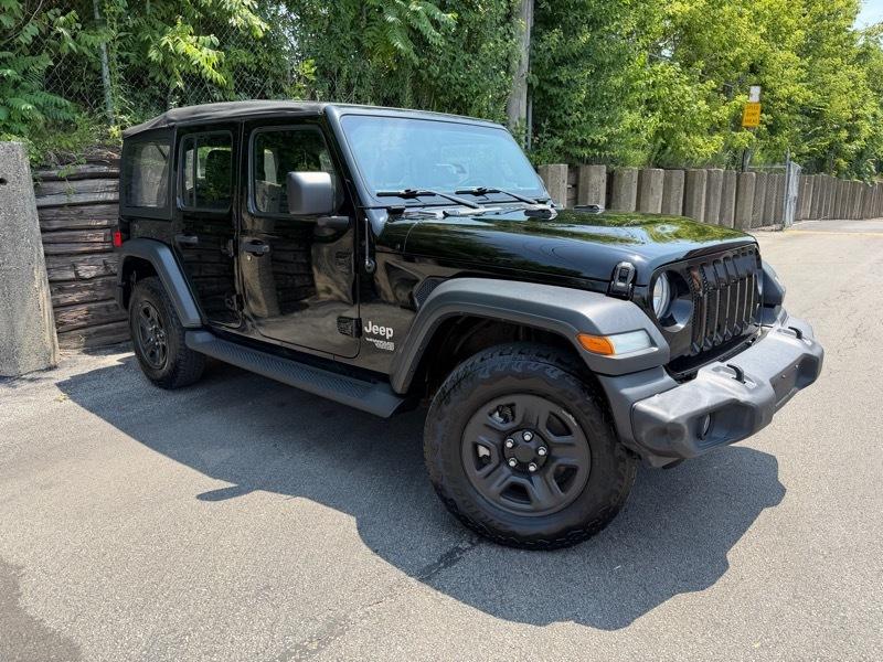 Jeep Wrangler Unlimited Sport 2018