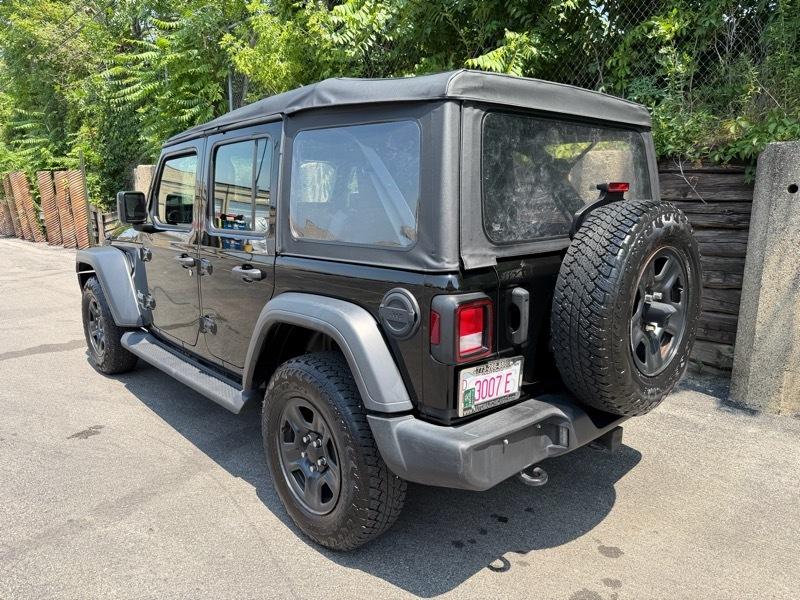 Jeep Wrangler Unlimited Sport 2018