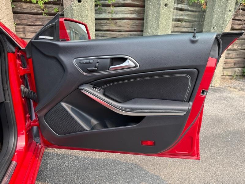 Mercedes-Benz CLA-Class CLA250 2015