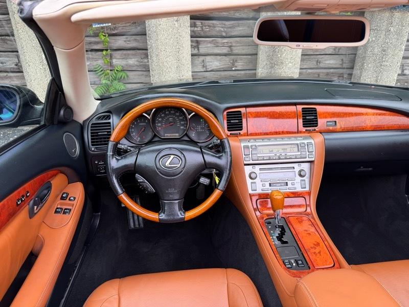 Lexus SC 430 Convertible 2004