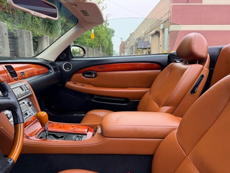 Lexus SC 430 Convertible 2004