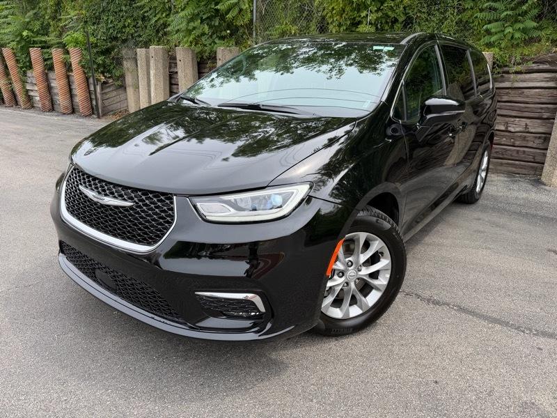Chrysler Pacifica Limited 2026