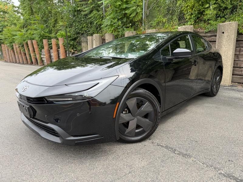 Toyota Prius LE 2025