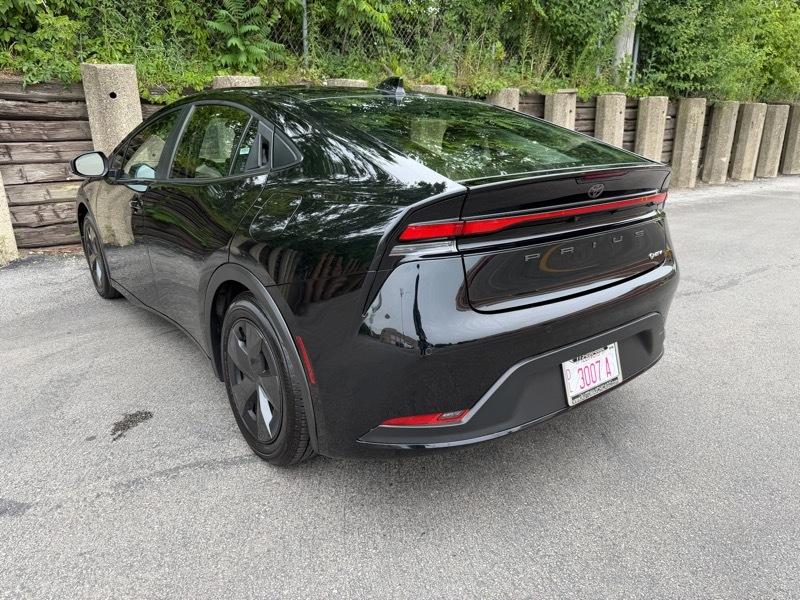 Toyota Prius LE 2025