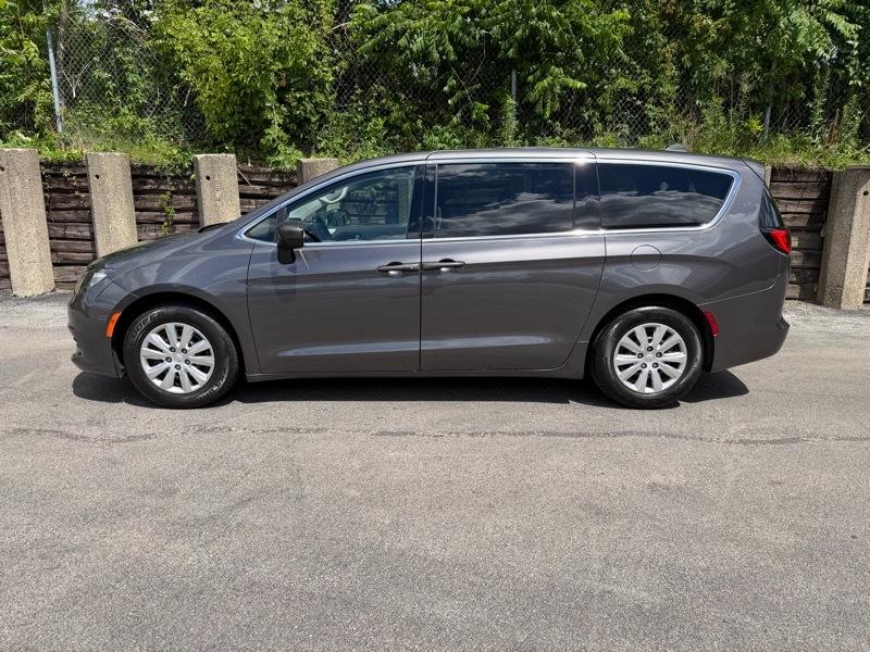 Chrysler Voyager L 2020