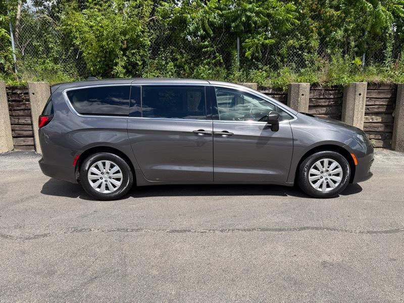 Chrysler Voyager L 2020