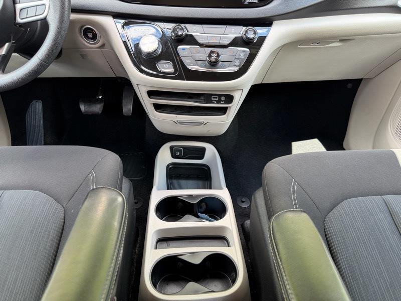 Chrysler Voyager L 2020
