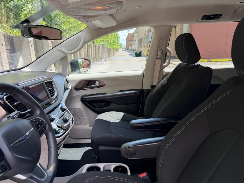 Chrysler Voyager L 2020